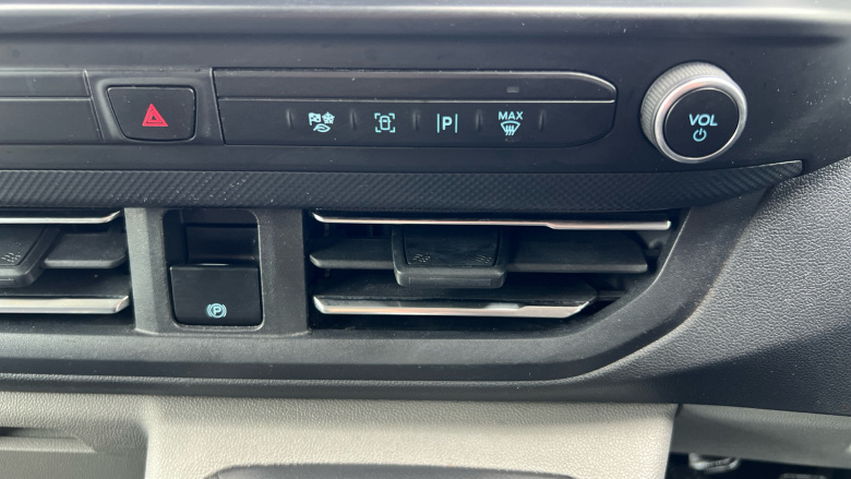 Ford Transit Custom 300 L1 Diesel Fwd 2.0 EcoBlue 136ps H1 Van Limited